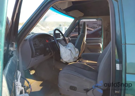 1996 Ford Bronco U100 z USA, uszkodzony, nr VIN 1FMEU15N6TLA98339